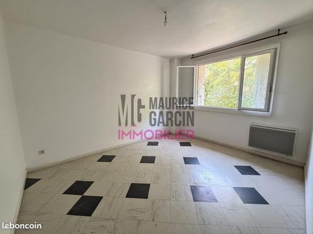 Appartement 1 pièce 28 m²