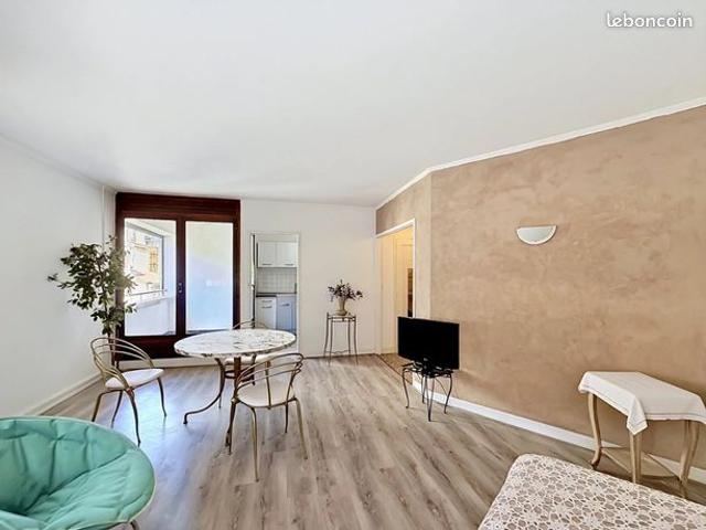 Appartement 1 pièce 28 m²