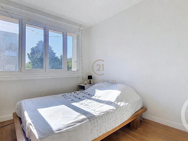 Appartement 1 pièce 28 m²