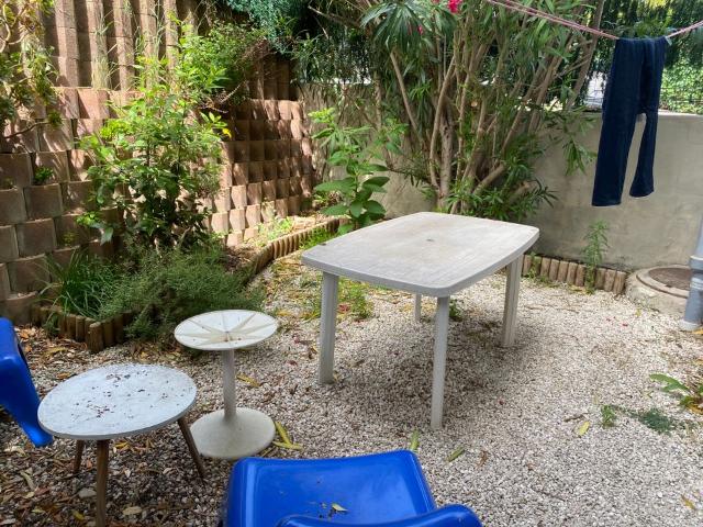 Appartement 1 pièce, 28 m² à louer à Marseille 8 13008