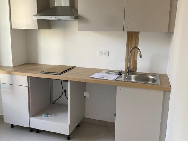 Appartement 1 pièce, 28 m² à louer à Nantes 44000