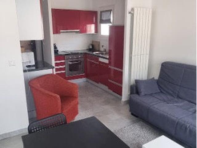 Appartement 1 pièce, 28 m² à louer à Nice 06200