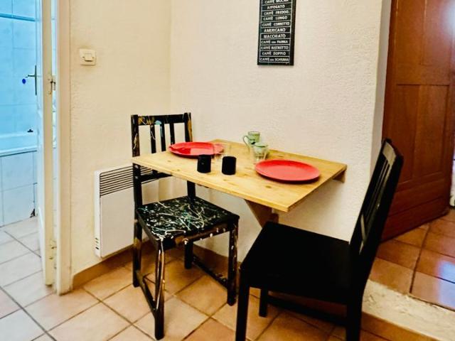 Appartement 1 pièce, 28 m² à louer à Aix en Provence 13080