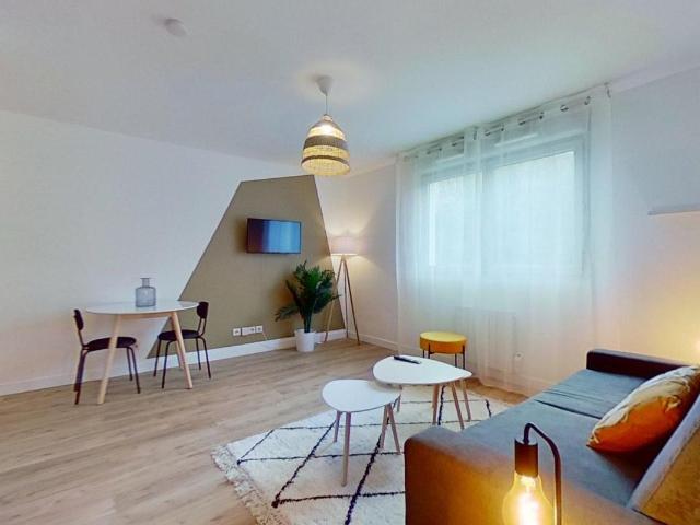 Appartement 1 pièce, 28 m² à louer à Caluire et Cuire 69300