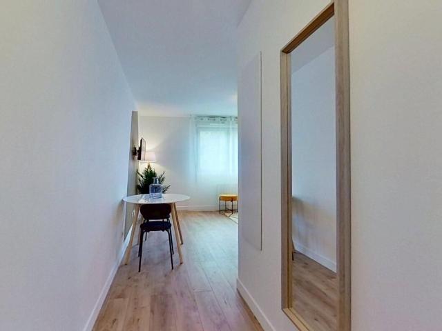 Appartement 1 pièce, 28 m² à louer à Caluire et Cuire 69300