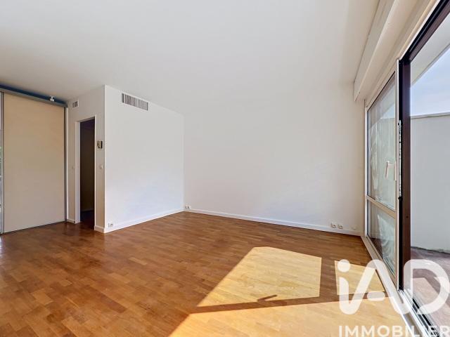 Appartement 1 pièce, 28 m² à louer à Courbevoie 92400