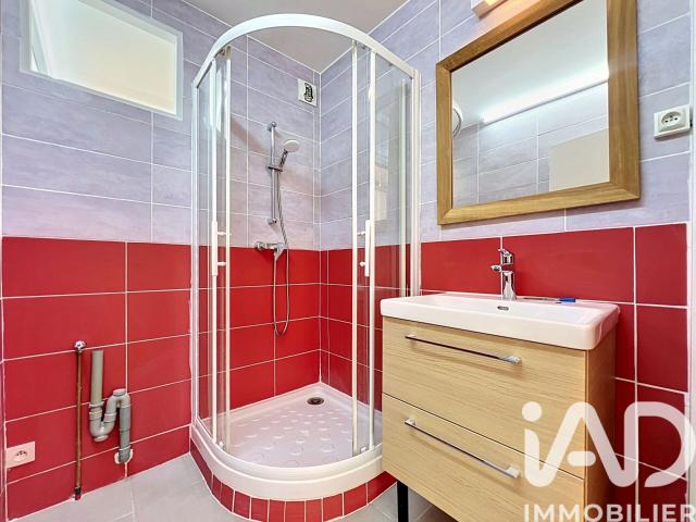 Appartement 1 pièce, 28 m² à louer à Courbevoie 92400