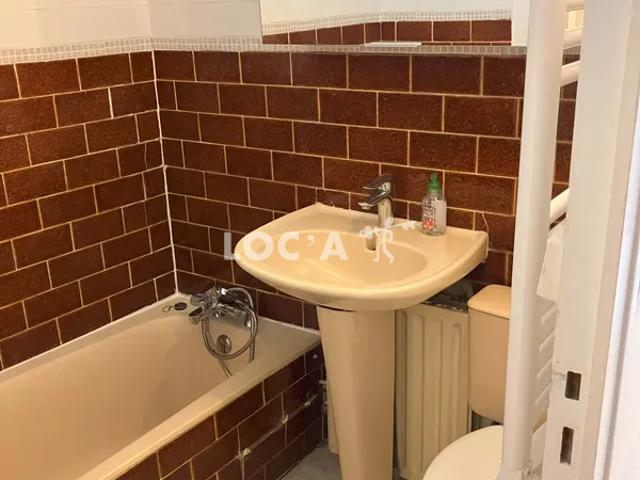 Appartement 1 pièce, 28 m² à louer à Lyon 7 69007