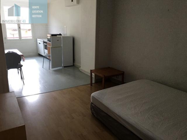 Appartement 1 pièce, 28 m² à louer à Le Puy en Velay 43000