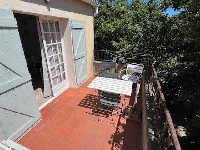 Appartement 1 pièce, 28 m² à louer à Le Pradet 83220