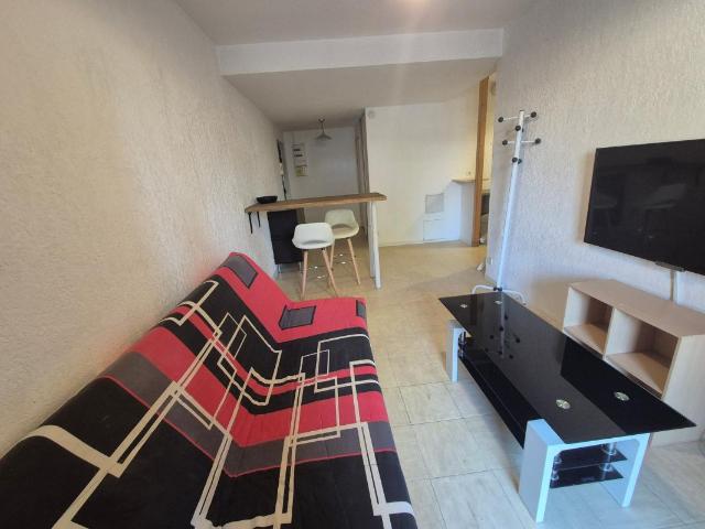 Appartement 1 pièce, 28 m² à louer à Salon de Provence 13300