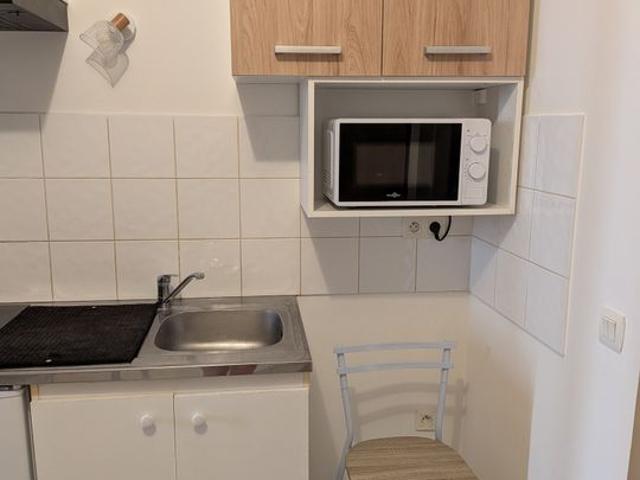 Appartement 1 pièce, 28 m² à louer à Servian 34290