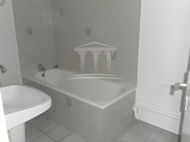 Appartement 1 pièce, 28 m² à louer à Sorgues 84700