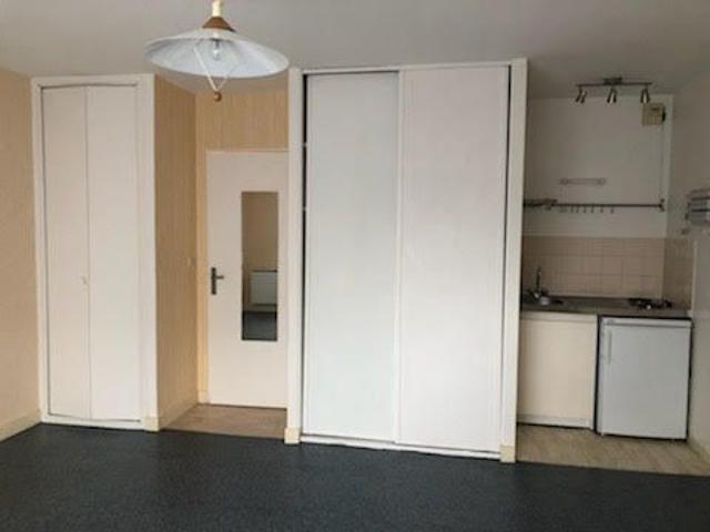 Appartement 1 pièce, 28 m² à louer à Tours 37000
