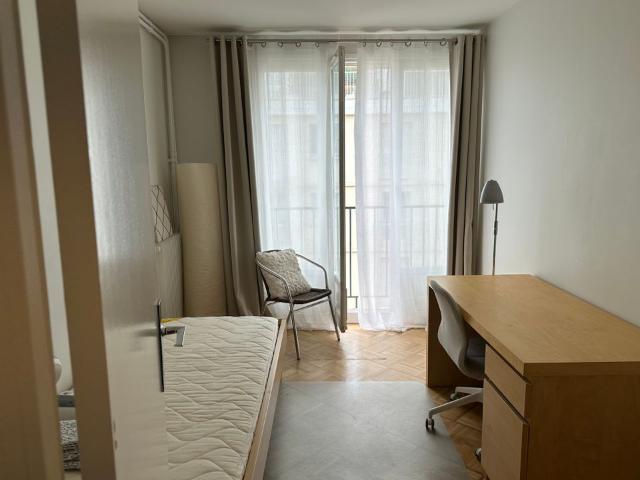 Appartement 1 pièce, 28 m² à louer à Versailles 78000