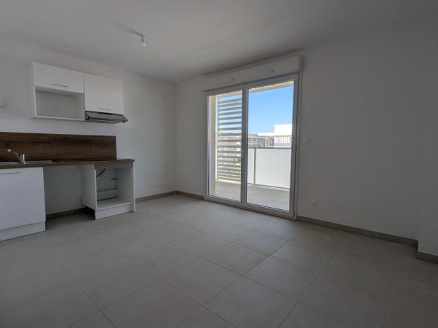 Appartement 1 pièce 28.01m²