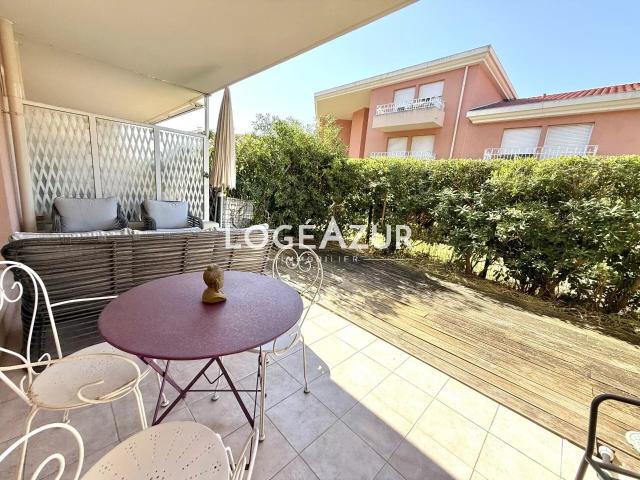 Appartement 1 pièce, 29 m² à louer à Antibes 06160