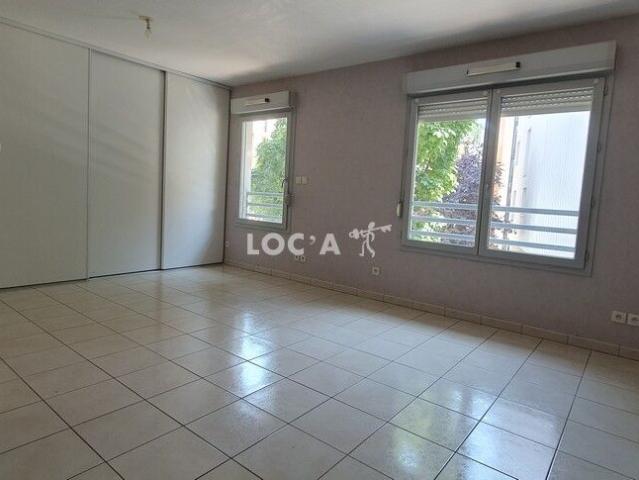 Appartement 1 pièce, 29 m² à louer à Dijon 21000