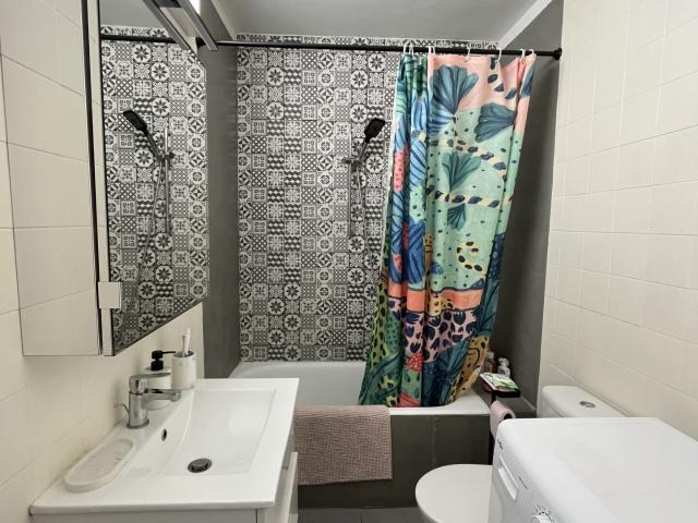 Appartement 1 pièce, 29 m² à louer à Hyères 83400