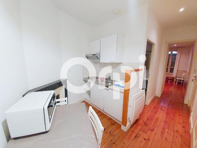 Appartement 1 pièce, 29 m² à louer à Saint Flour 15100