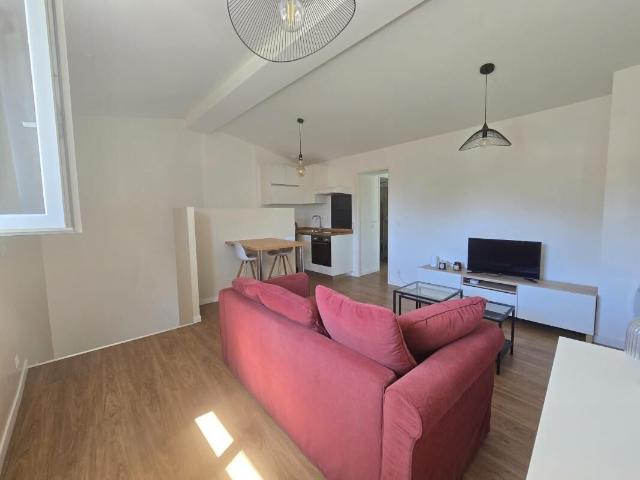 Appartement 1 pièce, 29 m² à louer à Salon de Provence 13300