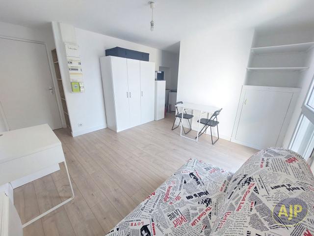 Appartement 1 pièce, 20 m² à louer à Nantes 44300