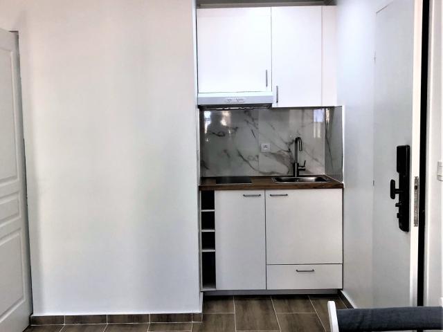 Appartement 1 pièce, 20 m² à louer à Nice 06000