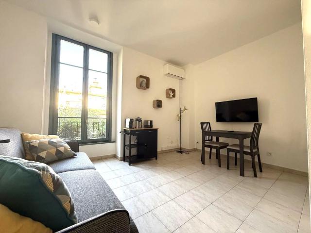 Appartement 1 pièce, 20 m² à louer à Nice 06300