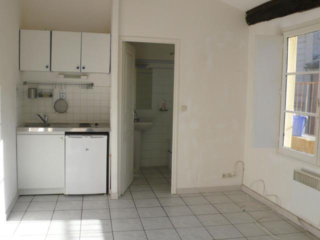 Appartement 1 pièce, 20 m² à louer à Nîmes 30900
