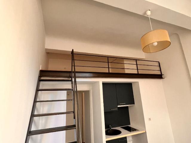 Appartement 1 pièce, 20 m² à louer à Aix en Provence 13100