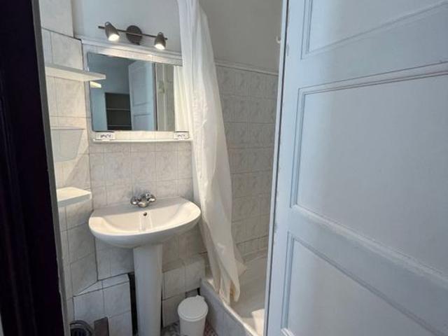 Appartement 1 pièce, 20 m² à louer à Aix les Bains 73100