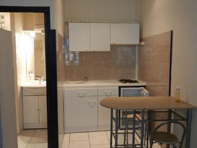 Appartement 1 pièce, 20 m² à louer à Béziers 34500