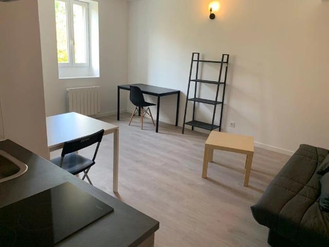 Appartement 1 pièce, 20 m² à louer à Dijon 21000