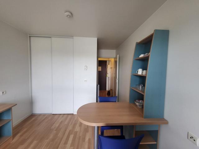 Appartement 1 pièce, 20 m² à louer à La Roche sur Yon 85000