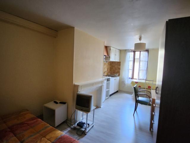 Appartement 1 pièce, 20 m² à louer à Limoges 87000