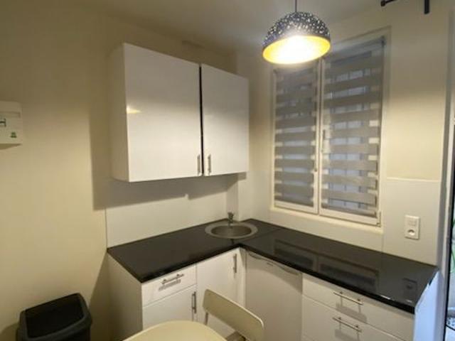 Appartement 1 pièce, 20 m² à louer à Paris 15 75015