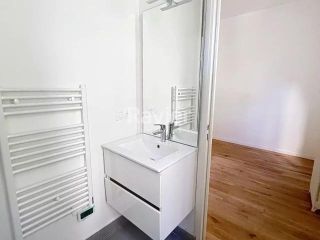 Appartement 1 pièce, 20 m² à louer à Paris 8 75008