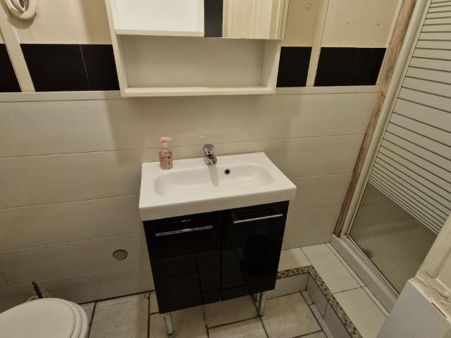 Appartement 1 pièce, 20 m² à louer à Saint Mitre les Remparts 13920