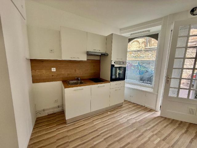 Appartement 1 pièce, 20 m² à louer à Saint Étienne 42000