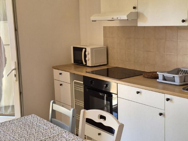 Appartement 1 pièce, 20 m² à louer à Sanilhac Sagriès 30700