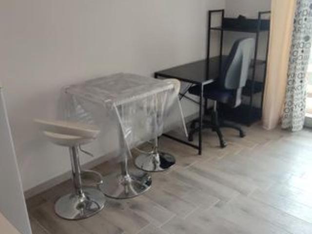 Appartement 1 pièce, 21 m² à louer à Nîmes 30000