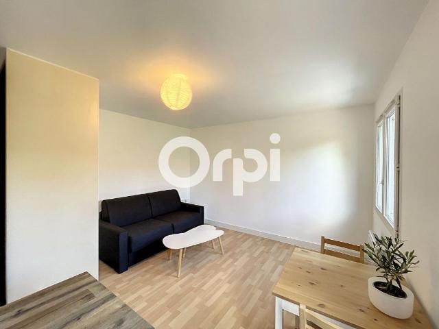 Appartement 1 pièce, 21 m² à louer à Orléans 45000