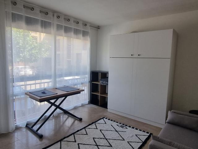 Appartement 1 pièce, 21 m² à louer à Aix en Provence 13100