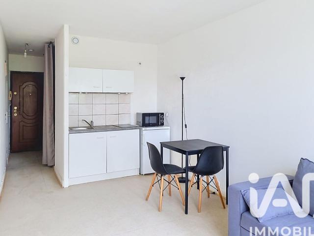 Appartement 1 pièce, 21 m² à louer à Grigny 91350