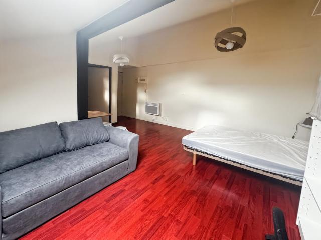 Appartement 1 pièce, 21 m² à louer à Reims 51100