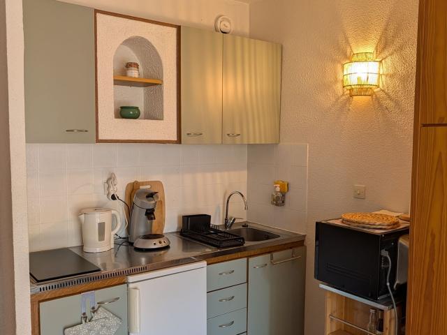 Appartement 1 pièce, 21 m² à louer à Saint Cyr sur Mer 83270