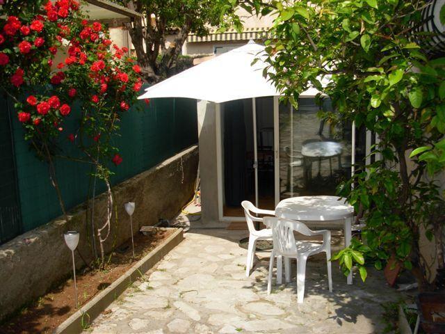 Appartement 1 pièce, 22 m² à louer à Antibes 06160
