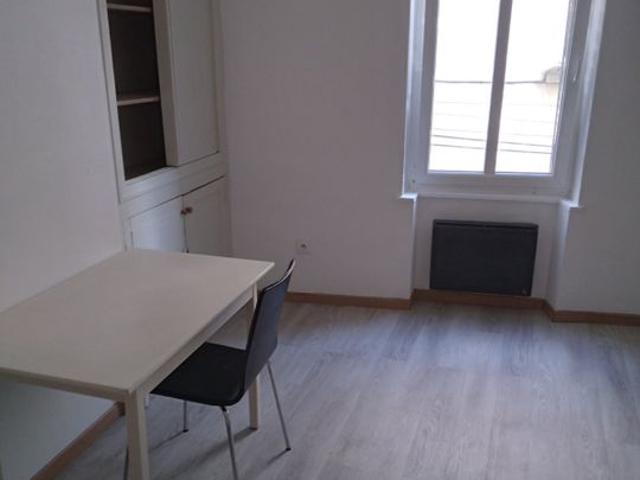 Appartement 1 pièce, 22 m² à louer à Dijon 21000