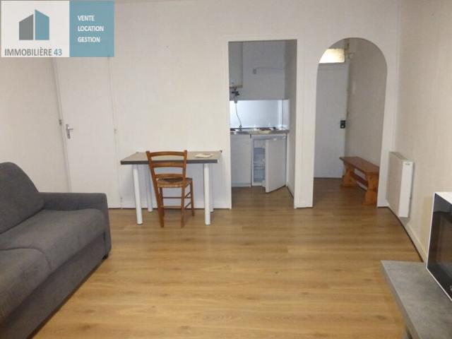 Appartement 1 pièce, 22 m² à louer à Le Puy en Velay 43000