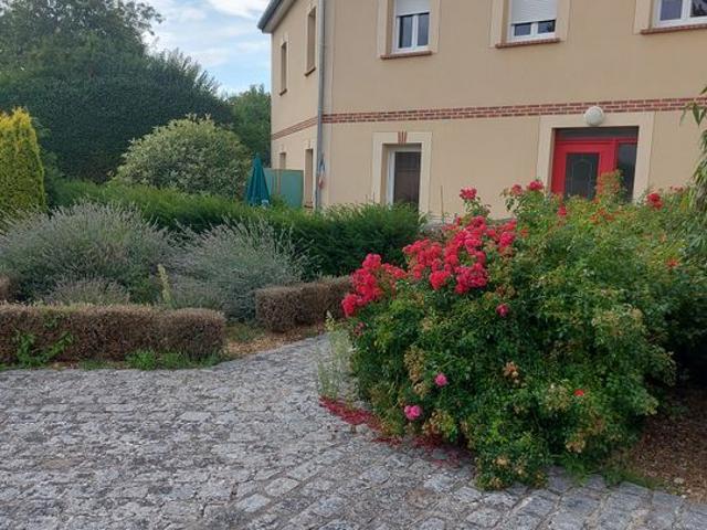 Appartement 1 pièce, 22 m² à louer à Les Essarts le Roi 78690